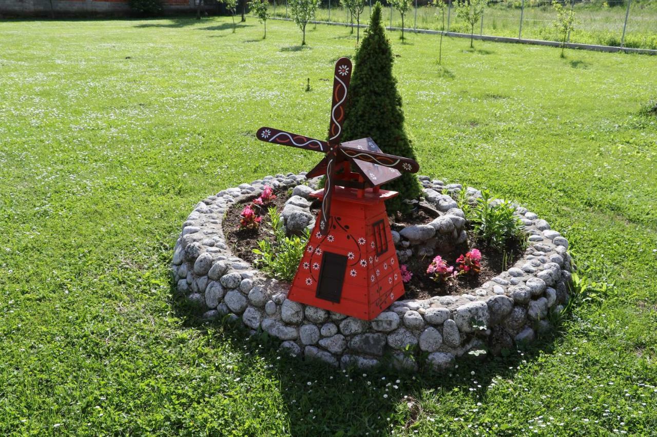 Guesthouse Mario Korenica Dış mekan fotoğraf