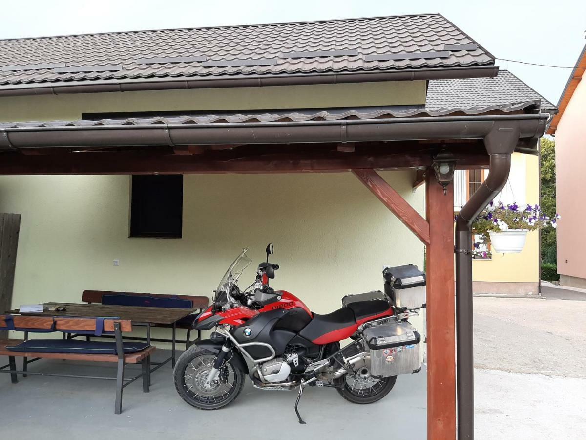 Guesthouse Mario Korenica Dış mekan fotoğraf